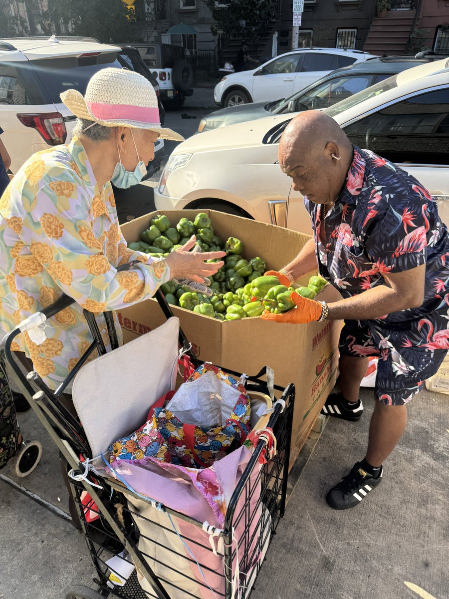 opendoorflc's tweet photo. Yesterday’s Food Pantry Recap! 💚

Help us fight food insecurity—your support makes a difference! 

💻 Donate: https://t.co/oRTrYJOnpw

📅 Saturdays
⏰ 8:30–10:30 AM
📍 999 Greene Avenue, Brooklyn, NY 11221 https://t.co/7rYFzAhVEa