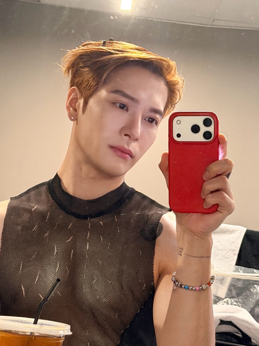 ledsn23's tweet photo. #7

Siempre se pasa de copas cuando sale de fiesta 

#freerol-#sexrol-#gayrol-#kpopnsfw https://t.co/7NlMSzlp8p