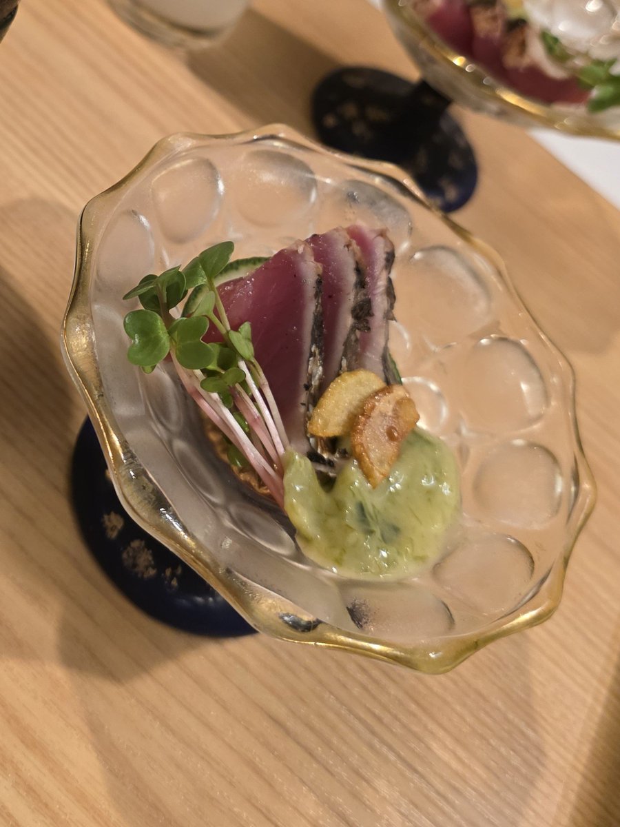 gmgmgomy's tweet photo. カツオと、鰹と、かつお。
やいろ亭デカくてうまくてほーーーんと無理。大好き。 https://t.co/iUsUAVzHDd