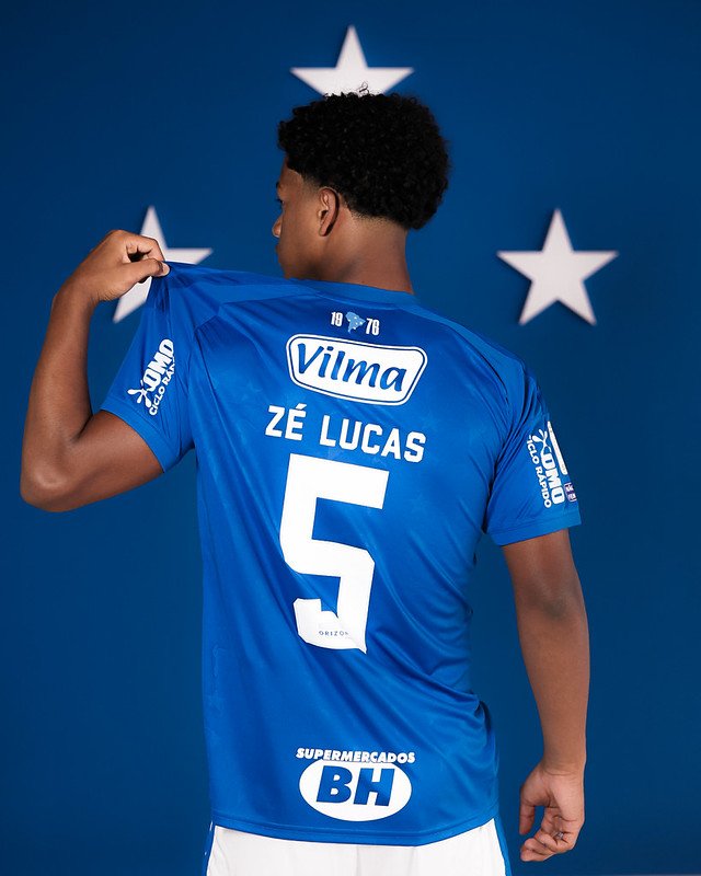 cec_informs_'s tweet photo. O que acharam do Zé Lucas hoje? 

Já adiantando: participação mais "tímida" hoje, mas ainda sim gostei da partida. Me passa uma tranquilidade absurda jogando e novamente teve o característico drible de corpo pra sair jogando. https://t.co/zNGmCqffZ1