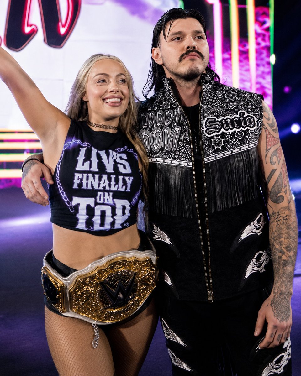 LivandDom_'s tweet photo. #MCM is my Boyfriend and Daddy Dom  @multimalerp I love you always and forever so happy to have you in my life too ur my favorite wrestler too always will be 🥰 https://t.co/t4RSL3j1Ri