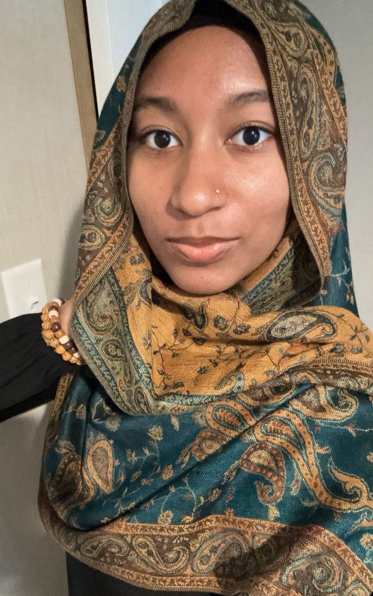IrlLover____'s tweet photo. My actual Muslim Hijabi Fiancé Yesmene unknowingly being whored out to internet strangers. I love being a cuck.. Tell me your favorite thing about her in the comments.. #cuck #hijabi #hijab
#hoejabi #mcuck #hbull #nsfwtwt #creepshot
#exposed #irl #realwife https://t.co/ESGhDbaFdb