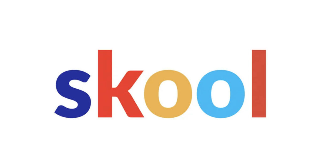 MaxGLyron's tweet photo. Bonne nouvelle! @prautus dispose désormais d'une académie #Skool ! Elle forme les professionnels, leaders et dirigeants à développer des compétences critiques pour naviguer dans le monde d'aujourd'hui, reprendre le contrôle et déployer leur marque 🏅 

Les cours seront disponibles à la rentrée de septembre 2026. Pour célébrer le lancement, les 50 premiers membres rejoignent l'Académie pour seulement 9$/mois, avant l'application du tarif régulier. 

Rejoignez maintenant 👉  https://t.co/WWcPhRDVqN