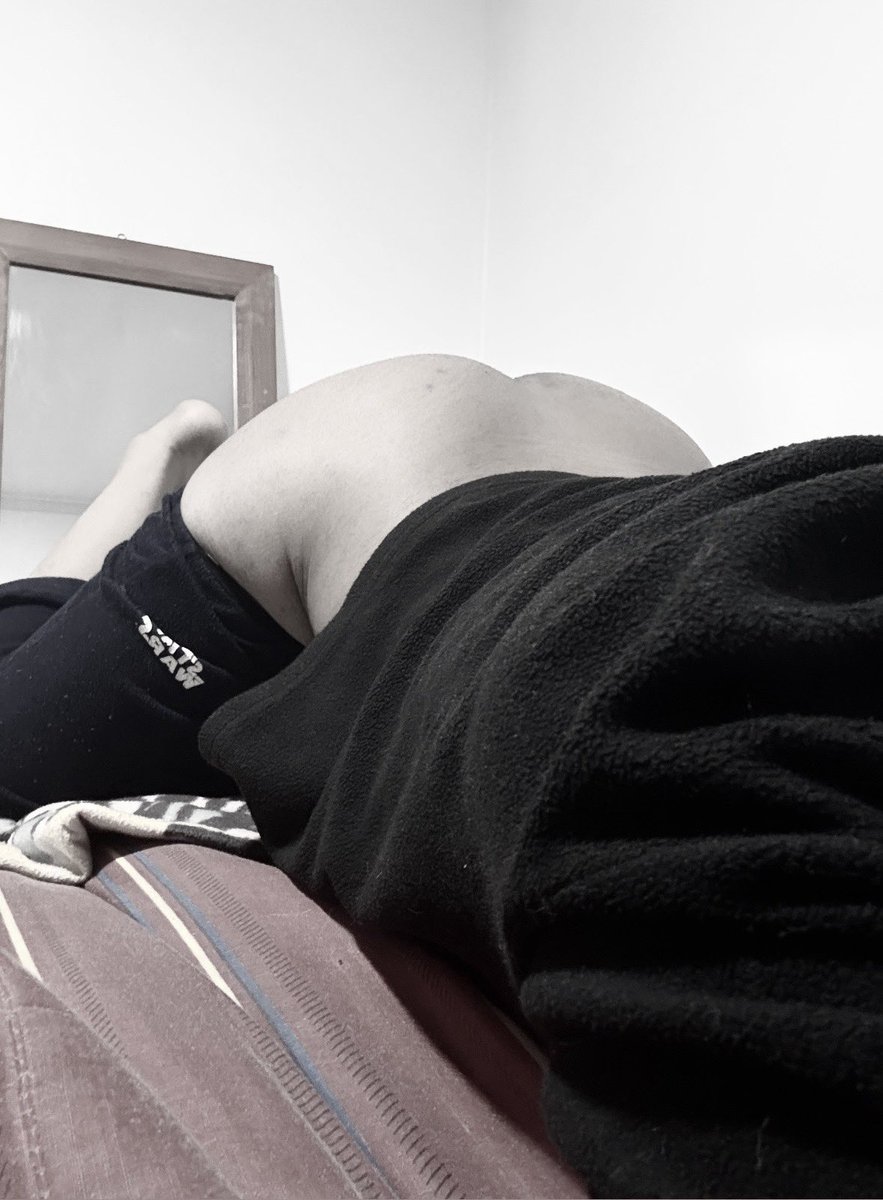 luvnoxxo's tweet photo. volvi gatas envidiosas 💋🔥 like para seguir subiendo cositas! #gay #nsfwtwt #ccp https://t.co/Ky6Haw3VqP
