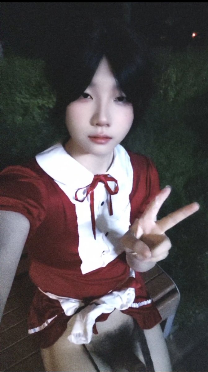 okokxiaoyu's tweet photo. #男娘 #伪娘 #露出 今天运气不太好，刚好下雨了 https://t.co/ObHSybLQan