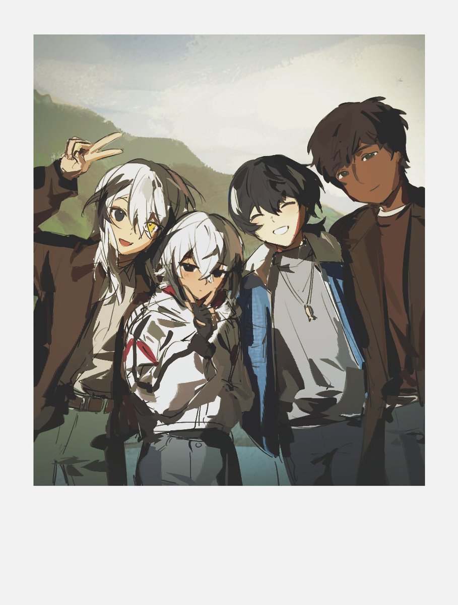 OyunOrka's tweet photo. polaroids 📸 #oyunart https://t.co/1ppaupX6q3
