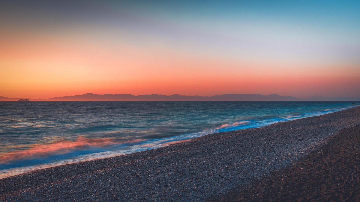 nft_clctr's tweet photo. Gm amazing friends 🖤

My only available 1/1 long exposure photography on Objkt 📷 

Auction: 170 XTZ

"Aqua Vespertina" https://t.co/H9KmKw59a7