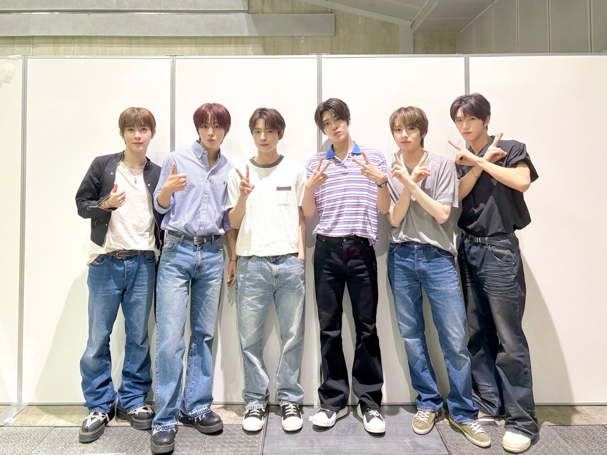 nctwish_jp's tweet photo. NCT WISH
『YO-I-DON! / BOY MEETS GIRL』
リリースイベントありがとうございました✉️💫

残りの夏も一緒に駆け抜けましょう🏃💨

EVERYTHING, ALL AT ONCE, NEO
https://t.co/mdeehgJbZ5

#NCTWISH
#YO_I_DON! #NCTWISH_YO_I_DON!
#BOYMEETSGIRL #NCTWISH_BOYMEETSGIRL
#NCT_10TH_ANNIVERSARY https://t.co/cDzL1zksOF
