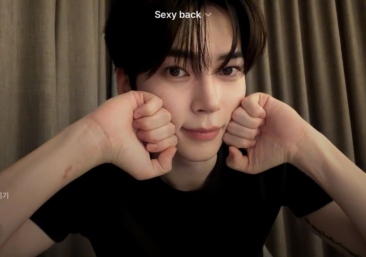 nyannyanng's tweet photo. 존귀띠 감사합니다 https://t.co/Swo4NhHSo7