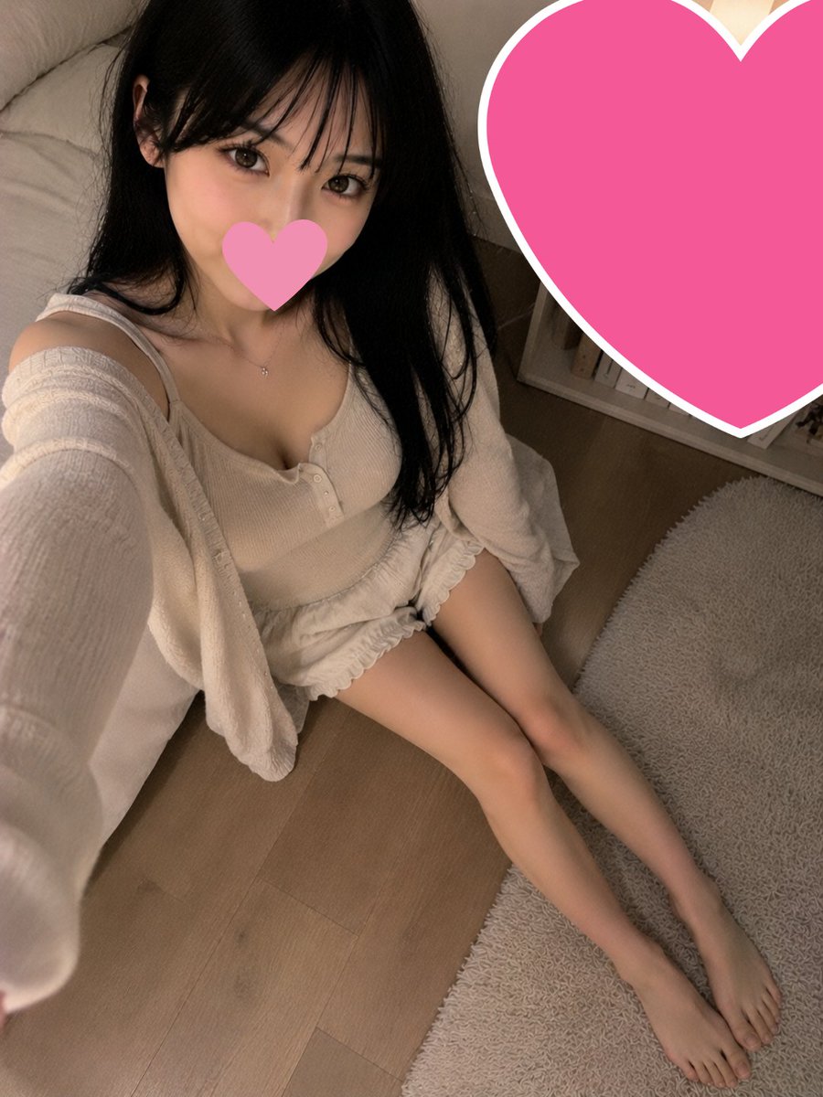 hina020_wt's tweet photo. おつひな〜🌼
今日も暑かったね🥵
みんな大丈夫だった？💦

この前
全身の写真も見てみたいって言ってもらえたから
勇気出して撮ってみたの🥹

どうかな…？🤍 https://t.co/R2OL8UFzwF