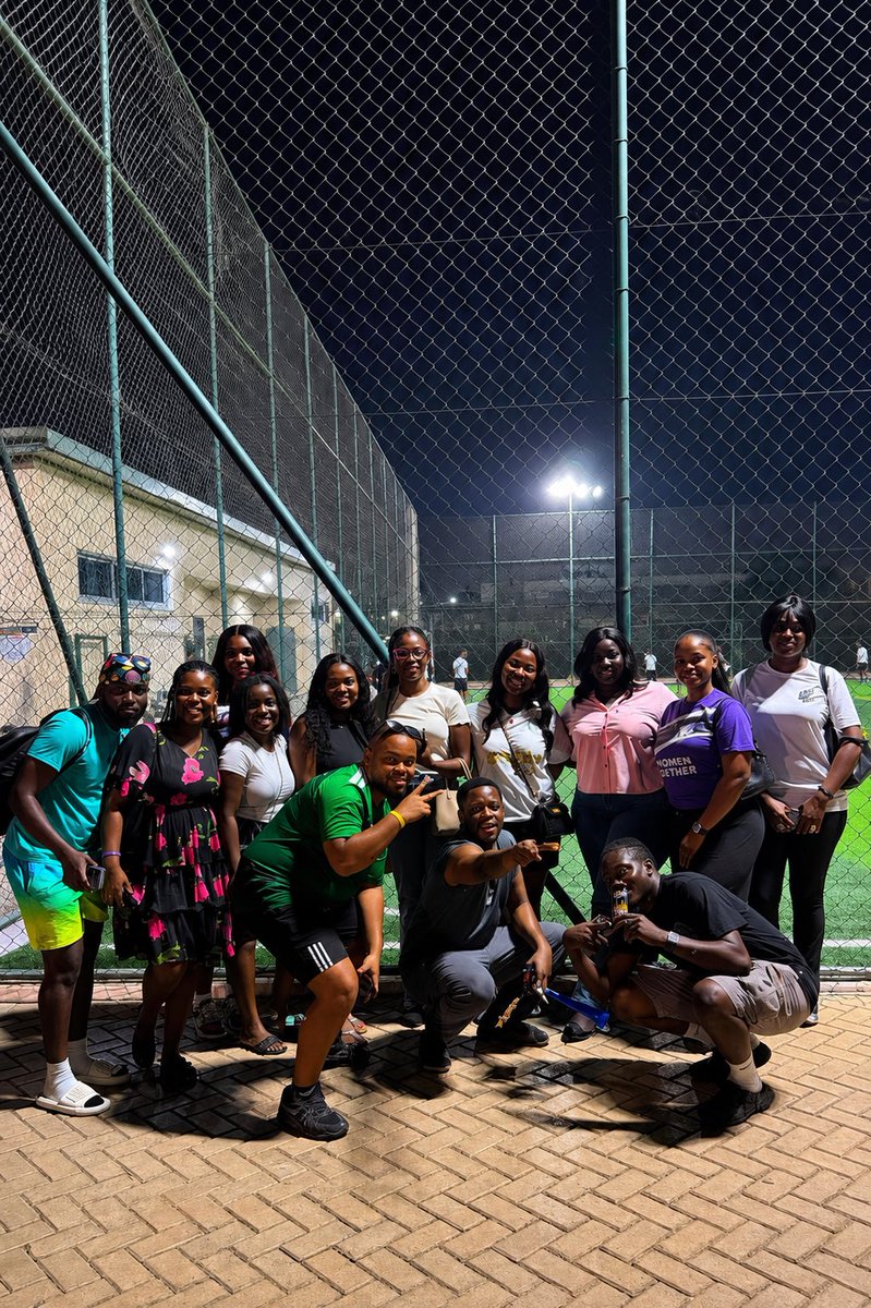 Moga__17's tweet photo. Good vibes and good memories. Clash of the titans was amazing . Thanks to all the schools who showed up 💜🤗   #SANTAMOGA💜🤍 # APSUHOPSA💚🤎 #MOBAGEYHEY ❤️🖤💛💚. # road to ten years https://t.co/8fwWaBIT80