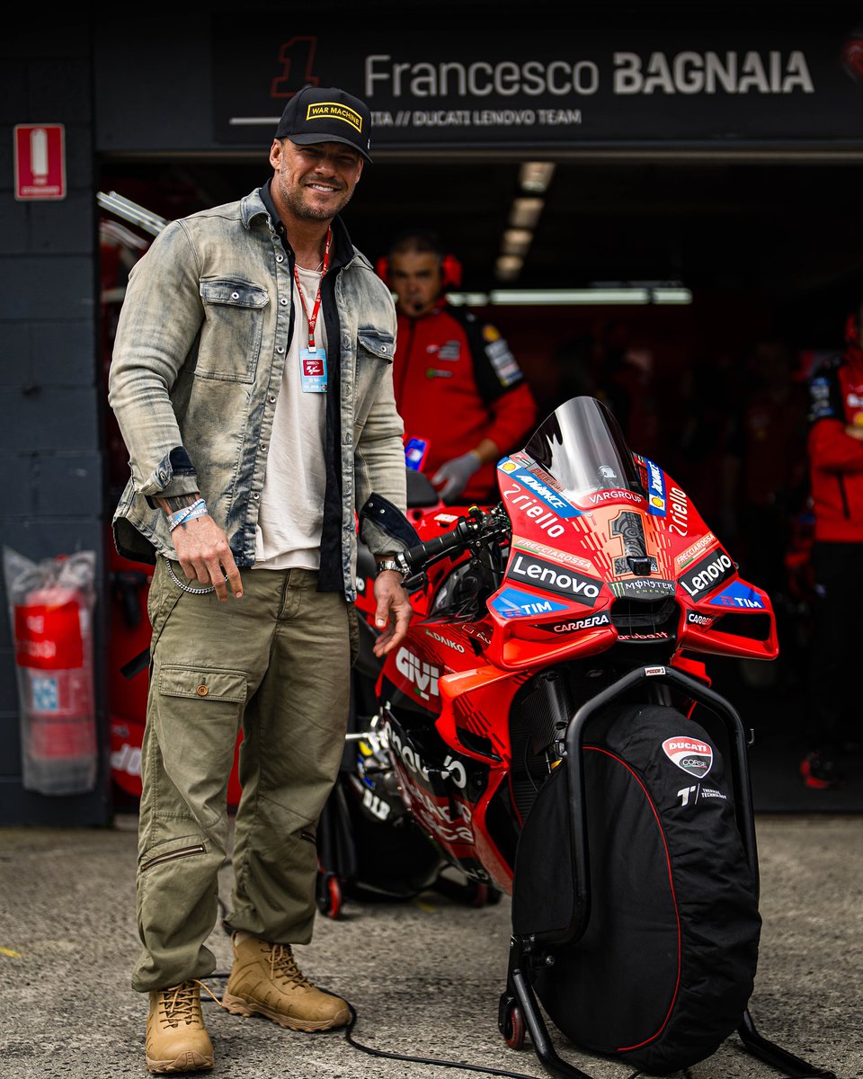 NikiKovacs's tweet photo. BREAKING NEWS
MotoGP goes to Netflix!
In a way...
According to industry news, Alan Ritchson (best known for Reacher) will star in and produce a thriller for Netflix in official collaboration with MotoGP.
Ritchson promises to perform his own motorcycle stunts. https://t.co/vxm0h4MubK
