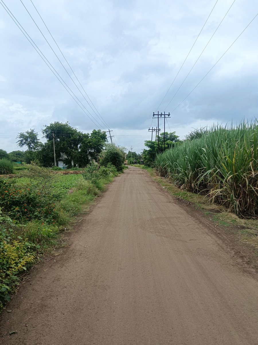 anolkhi_om's tweet photo. सुखं, समाधान आणि आंनद 
आपलं गावं, आपली माती...❤️😌🌿
#satara 
#wai https://t.co/Cjp20n9XWE