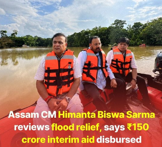 MoliDeka's tweet photo. Assam CM Himanta Biswa Sarma reviewed flood relief and restoration efforts across Sivasagar, Charaideo, Jorhat and Golaghat on Sunday. He instructed officials to fast-track rehabilitation and ensure timely support reaches every affected family.
#AssamFloods #FloodRelief https://t.co/c92bpjIYuU