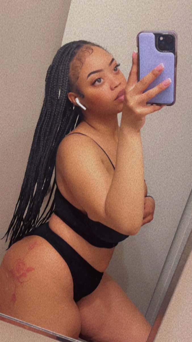 NIQbadbitch's tweet photo. Caught me checking this ass out… now it’s your turn. Who’s claiming it?🤭🍒 https://t.co/U6g56qhSjI