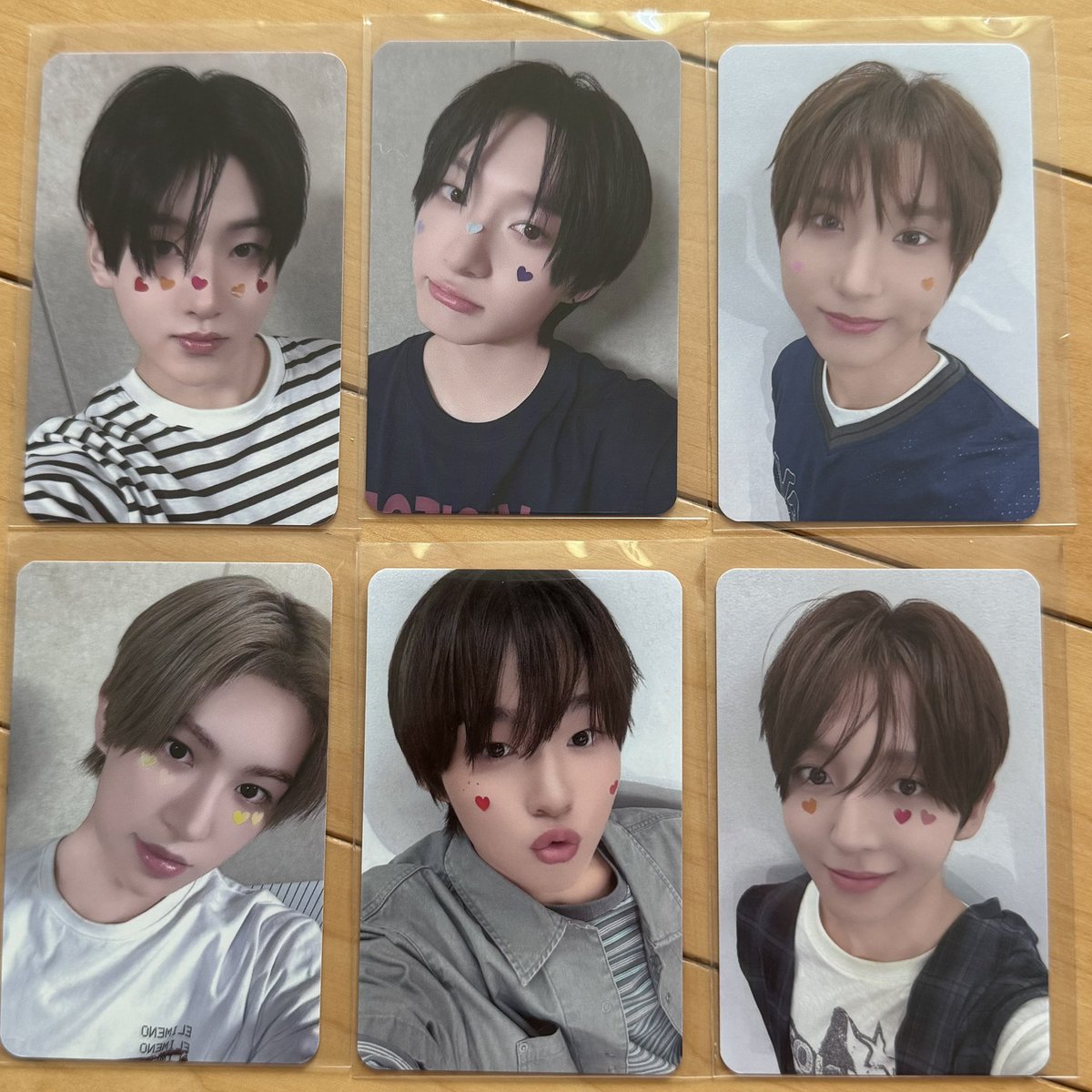 selltbzzz's tweet photo. 💞 킥플립 미공포 양도 💞

✔️ set - 1.5 

📦 반택 일택

https://t.co/bfjdFWwJ27

Kickflip 계훈 동화 주왕 민제 케이주 동현 양도 분철 교환 포카 https://t.co/d2WeKo0rE1