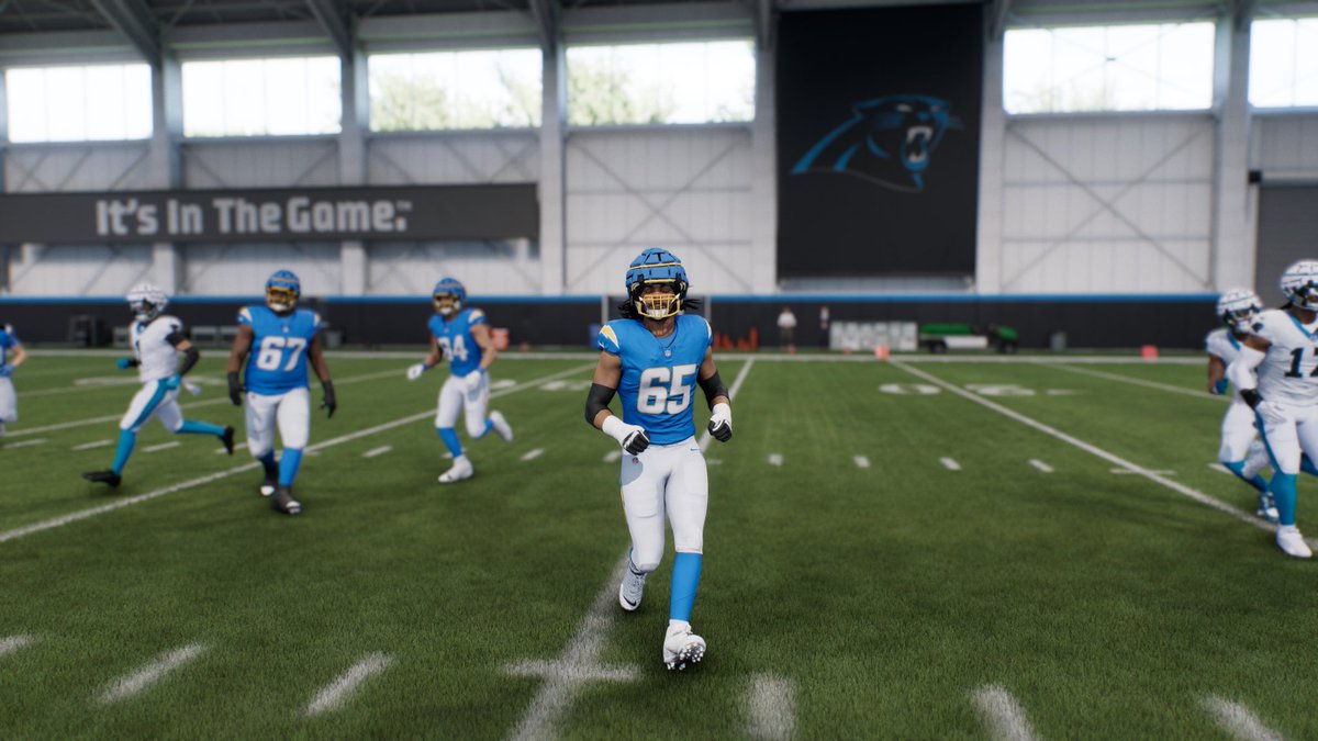equipmentguy1k's tweet photo. @Equipment_Guru 
why are body types glitching out during regular practice and play now https://t.co/hGpdg4Lkao