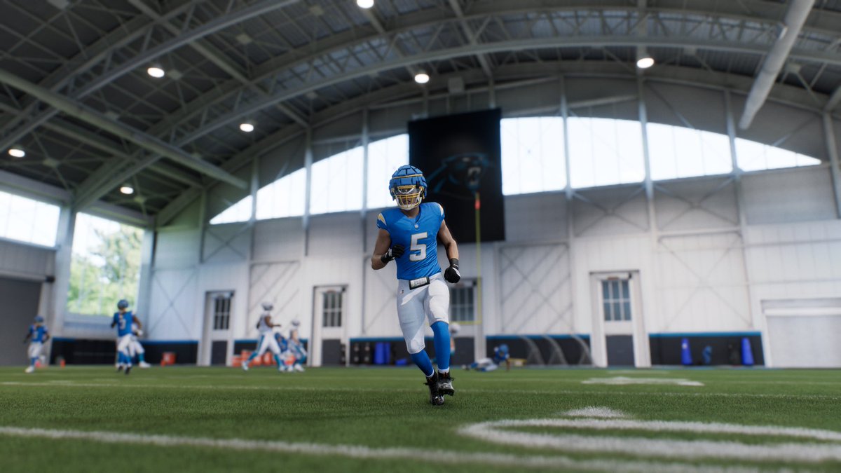 equipmentguy1k's tweet photo. @Equipment_Guru 
why are body types glitching out during regular practice and play now https://t.co/hGpdg4Lkao