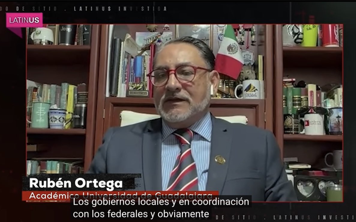 RubenOrtegaM's tweet photo. https://t.co/gt1AQ2ySYF

Agradezco a @latinus_us por el espacio para comentar en este reportaje sobre la Inseguridad y la Inoperancia de la Procuración de Justicia en el estado de Colima. https://t.co/ov2ZrkgCko