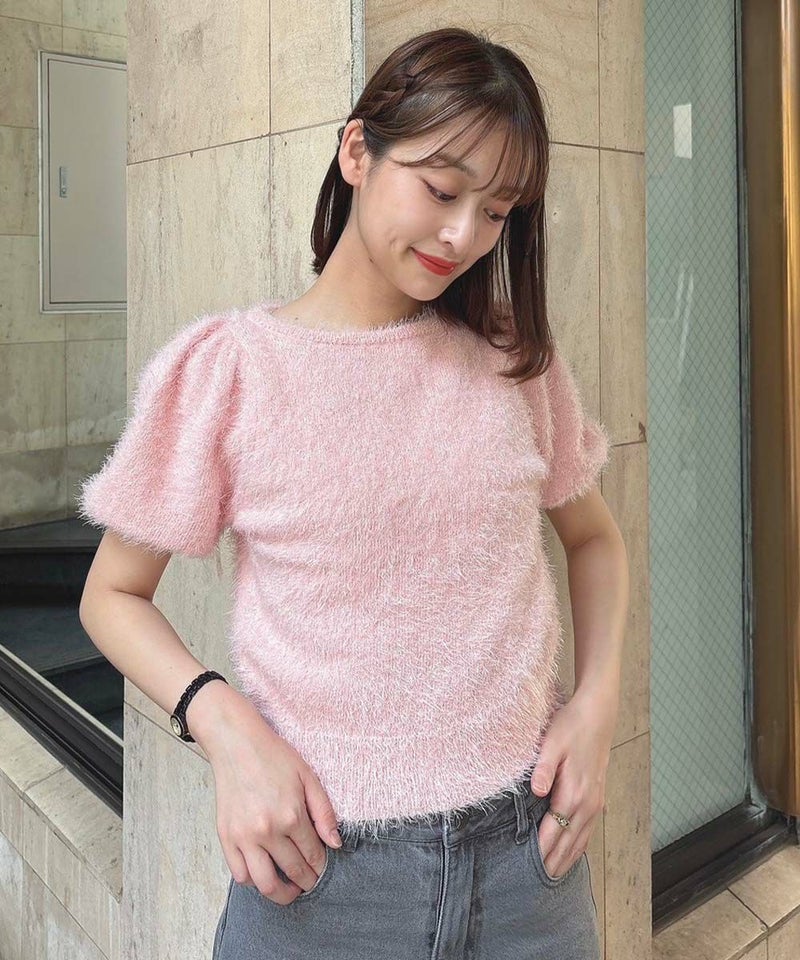 Fint_Outlet's tweet photo. ＼ 秋めきニット🌙 ／

【50%OFF】シャギーボリューム袖ニットプルオーバー

柔らかい毛足で直接肌に触れても安心なシャギーニット。
シンプルでありながら、 華やかな素材感がポイント♡

▽商品はこちら
https://t.co/2RWpZerOVF https://t.co/ZcpwPQOrsc