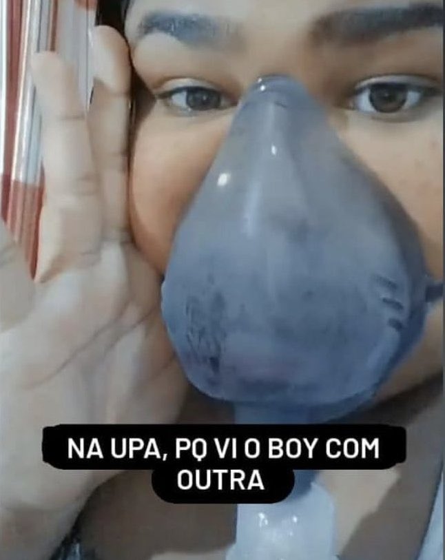naosoulele's tweet photo. Passei o dia com fadiga pensando q tava morrendo por algo super sério descobri q pode ser gripe a idade chegando meus amores https://t.co/X7hqbGR0e9