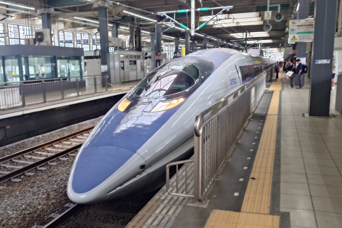 NA1_A9's tweet photo. こだま948号、予想の通りV8編成でした。 https://t.co/gGioly1OZK