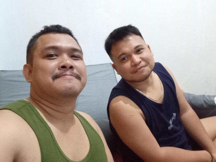 jrmssg078's tweet photo. Muka Cape!
New Collab
Tau kan kalian ini siapa? One and only Mas Andri

Video Baru Akan di Rilis di Telegram
Yuk Join Sekarang @jrmssg 

#sdaandri
#andrisda
#bearmassage
#bear
#massage
#newcollab https://t.co/MGdvwQsl3a