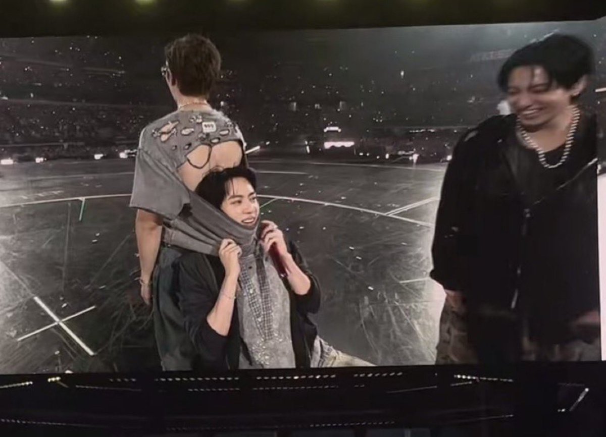 bangtanharu's tweet photo. OH! https://t.co/74RsofR38K