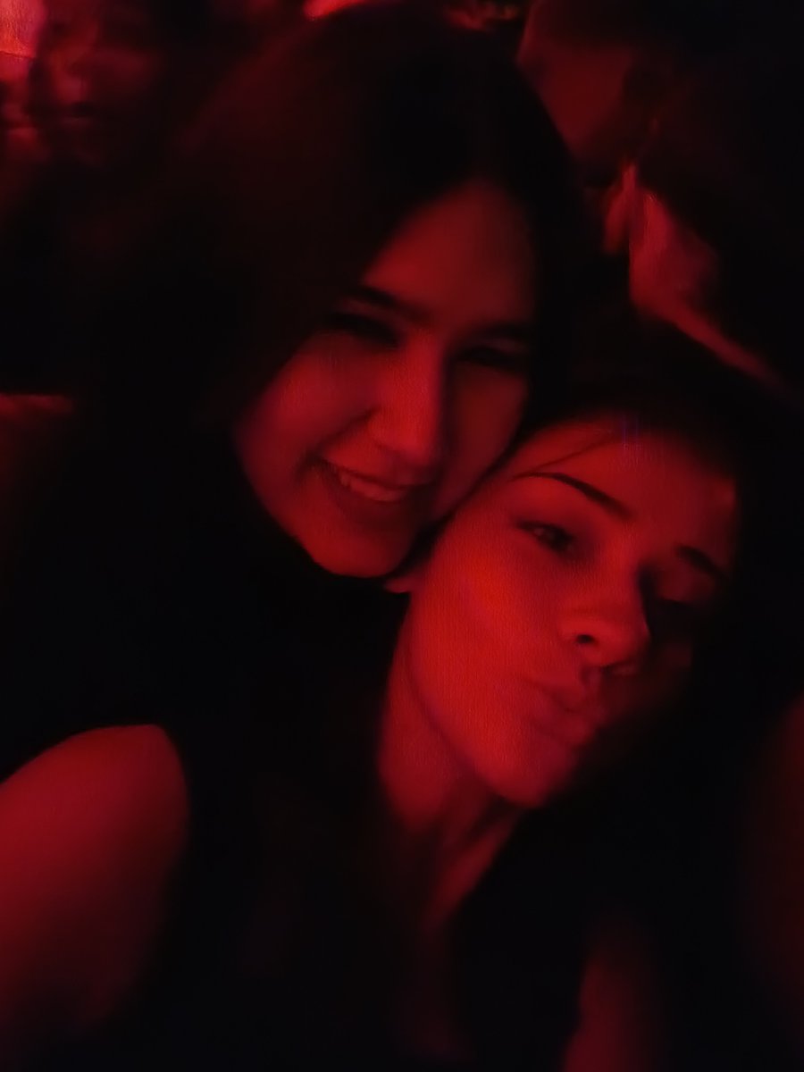 _Soficata's tweet photo. Mini recap de la salidita con mis girls🫦 https://t.co/cr8UIUawhC