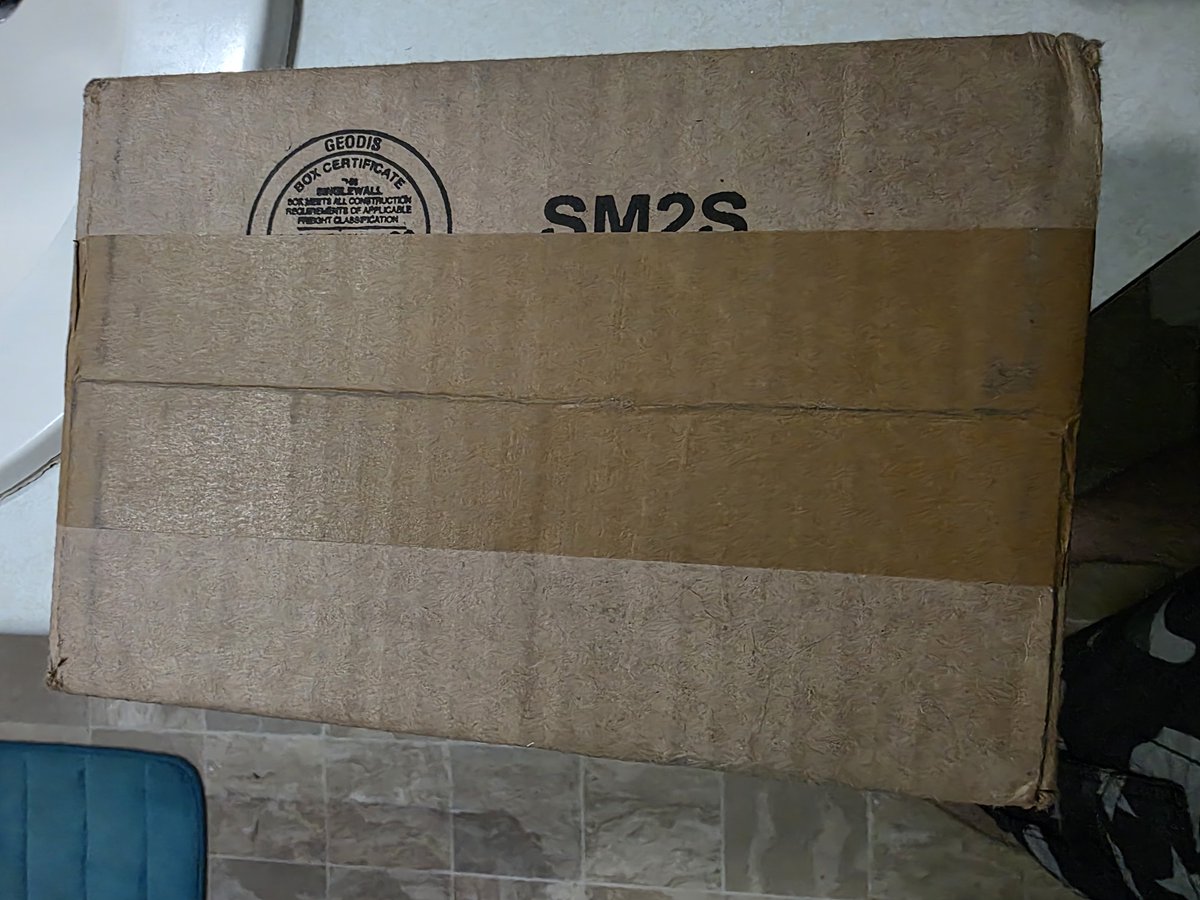 Thee_Jokers's tweet photo. @SamsungSupport @UPShelp Unopened since 8/7/26 &amp; it will stay this way until @UPSHelp and @SamsungSupport make things right!

The Mess: 

A UPS driver's accidental RTS scan broke the backend.

The Fix: 

@SamsungSupport needs to manually override and reinstate my preorder. https://t.co/zKfID8CuAl
