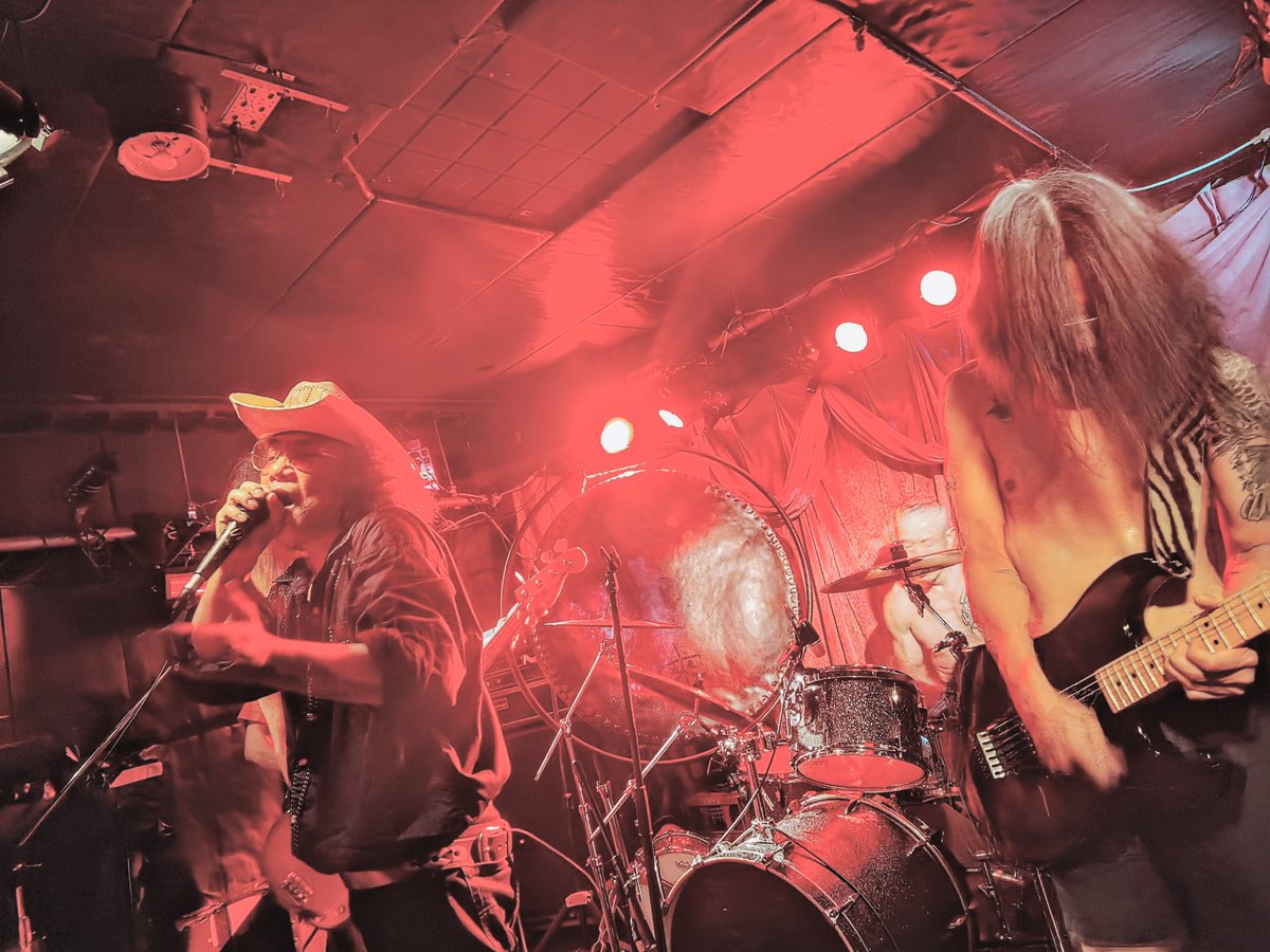 Sb0bcKJ6kNkshQT's tweet photo. TEXACO LEATHER MAN
@ 幡ヶ谷Club Heavy Sick
August 16th , 2026
Izumi Kurahayashi
Photo Exhibition＋Live Show
【 Ghost Light 】 https://t.co/p8Mipzh51j