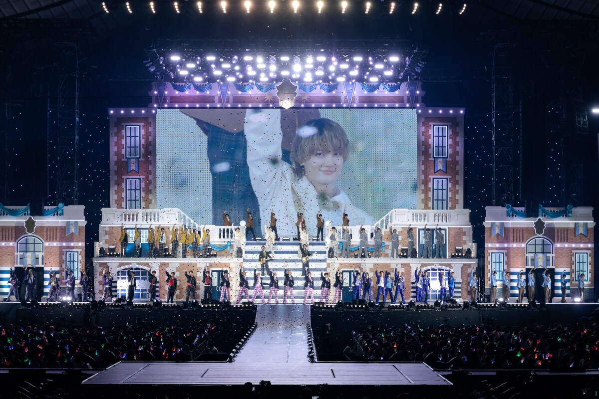 natalie_mu's tweet photo. ◤🏫「EBiDAN THE LIVE」4学期レポ🏫◢

ユーキ「歴史、変えていきましょう」
DISH//登場に沸いたエビライ4学期
15年の軌跡を抱きしめ新時代へ──

🦐“イケメン”大集合で「イイじゃん」！
🦐佐野勇斗が語った1桁号車への感謝

⏬詳細・📸写真多数
https://t.co/NIDHVbEYqR

@EBiDAN_official #EBiDAN https://t.co/6miCBYaxyD