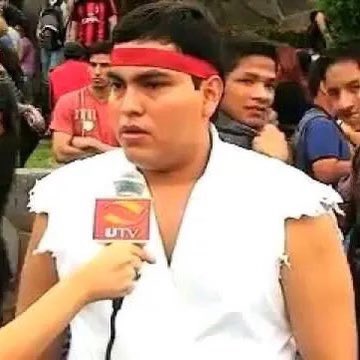 TheChipi's tweet photo. En una jugada irónica de la vida, justo ahora que se puso de moda farmear aura nos deja el primer farmeador de aura del Ecuador.

Descansa en paz Gordito Sushi, te recordaremos en tu papel de Ryu, sobrino de tu tío Roberto. https://t.co/C4cPOqq7iz