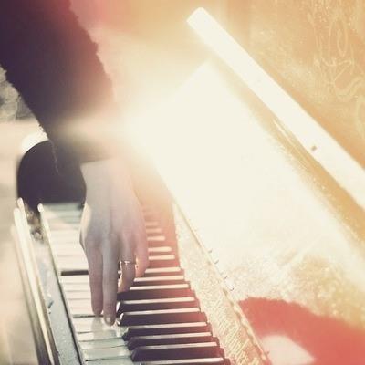 CoraRose115690's tweet photo. 🔥 🌈 🌱 That playlist for portmanteau paradises: portmanteaus paradising portmanteaus. https://t.co/UmV0VW9RK1