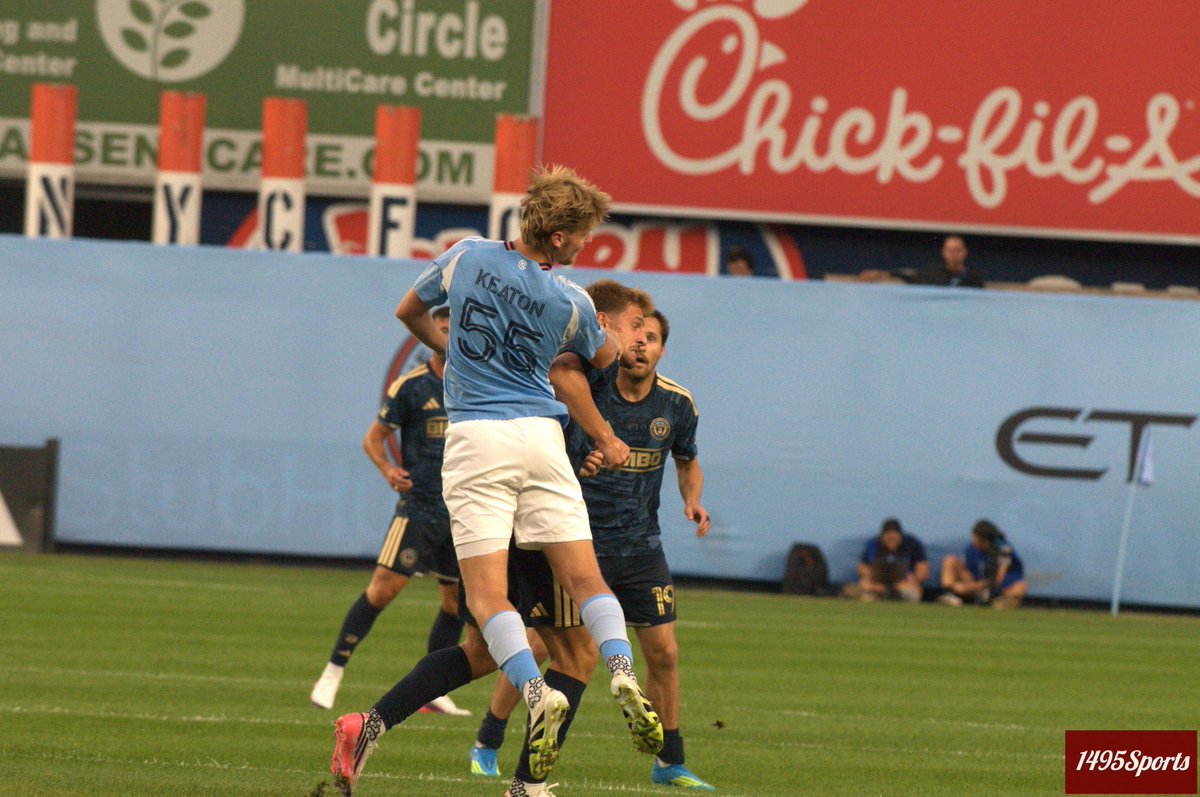 1495Sports's tweet photo. 📸 Keaton Parks in action v Philadelphia Union #MLS https://t.co/CqyJgyZFbG