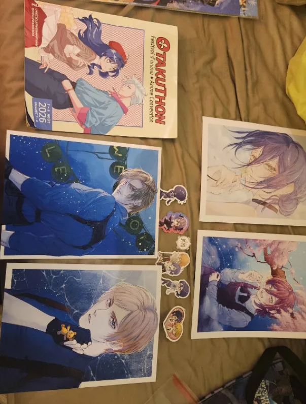 Greendude55526's tweet photo. Day 3 Merch haul (Leon my beloved!) https://t.co/lzfuDmaOFm