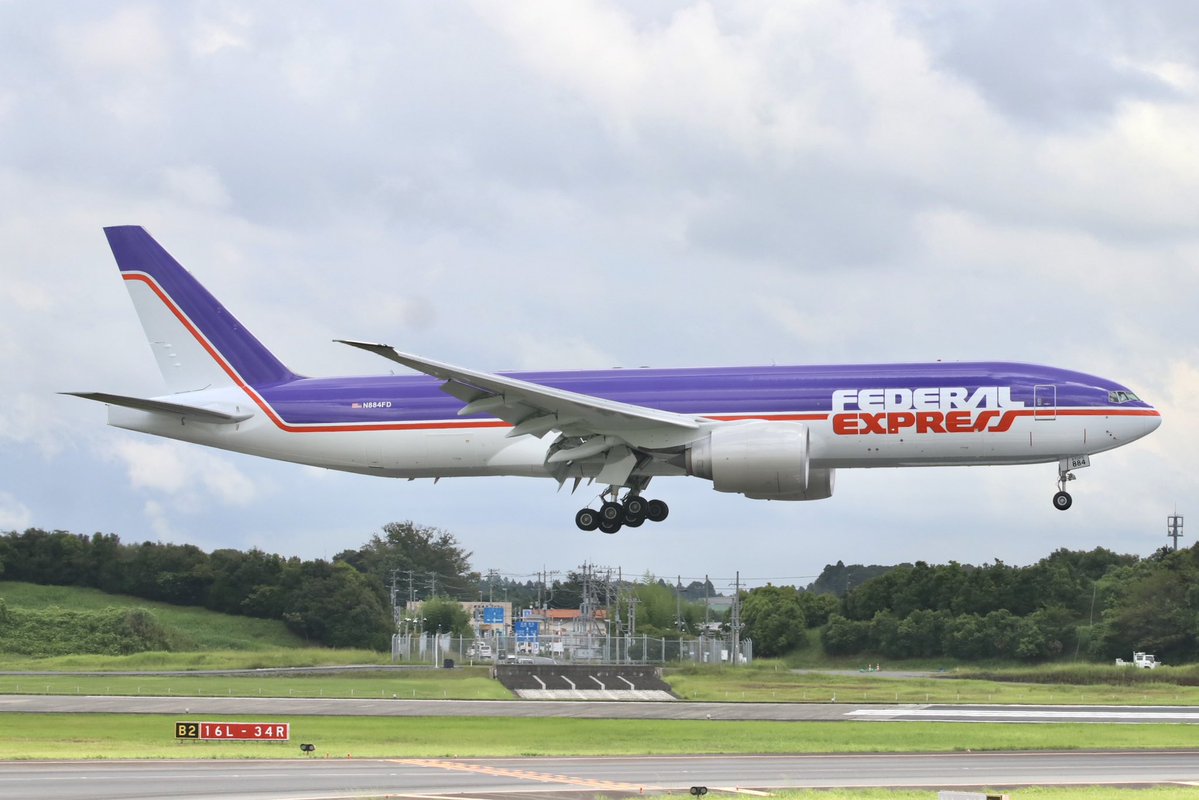 ASHIMO5790983's tweet photo. 2026.8.17.MON
ANC✈��NRT 
FedEx B777-FS2 N884FD Retro Livery

㊗️成田初飛来㊗️ https://t.co/6tE1Ipxjac