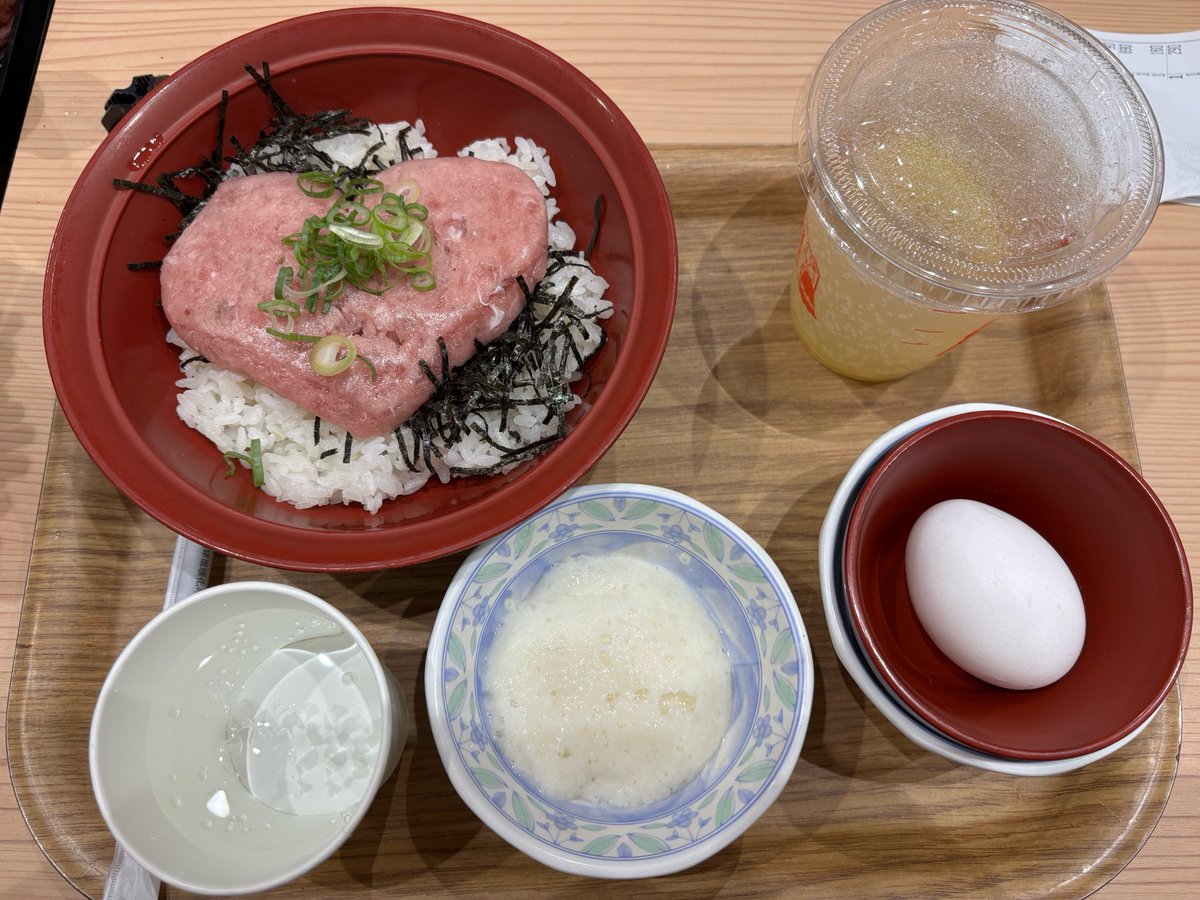 teethdirty_8ks's tweet photo. すき家のコレ食べすぎてついに求愛された🫶 https://t.co/Tb3ldQUY2D