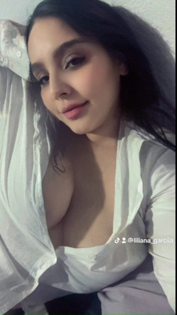 iliannamaar's tweet photo. Si entras a mi mundo azul te llevarás un regalito , aquí te dejo el enlace , https://t.co/mKAPVAfLgP ay mucho que ver 😏😏🫦🫦 https://t.co/ShavzlyJfV