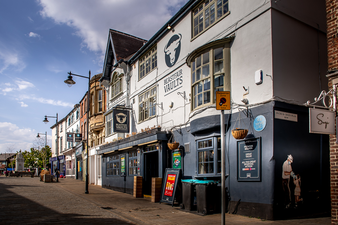 AtackJason's tweet photo. #Pontefract https://t.co/GxkTBDWwUS