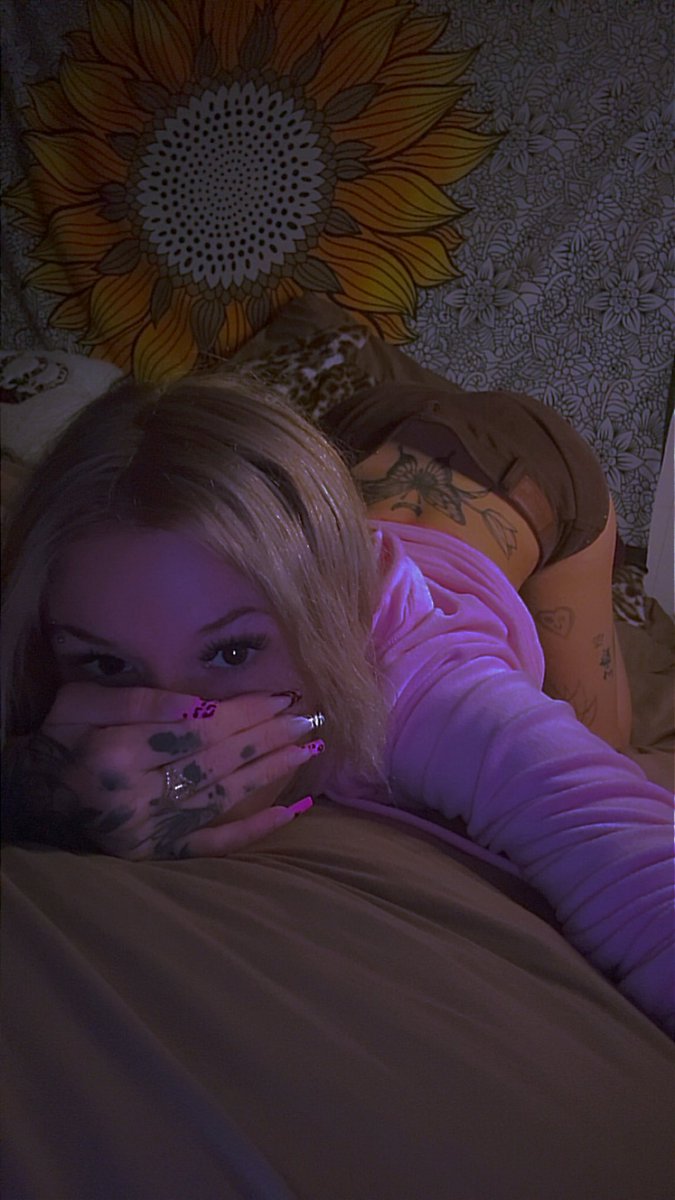 offabbyrose tweet picture