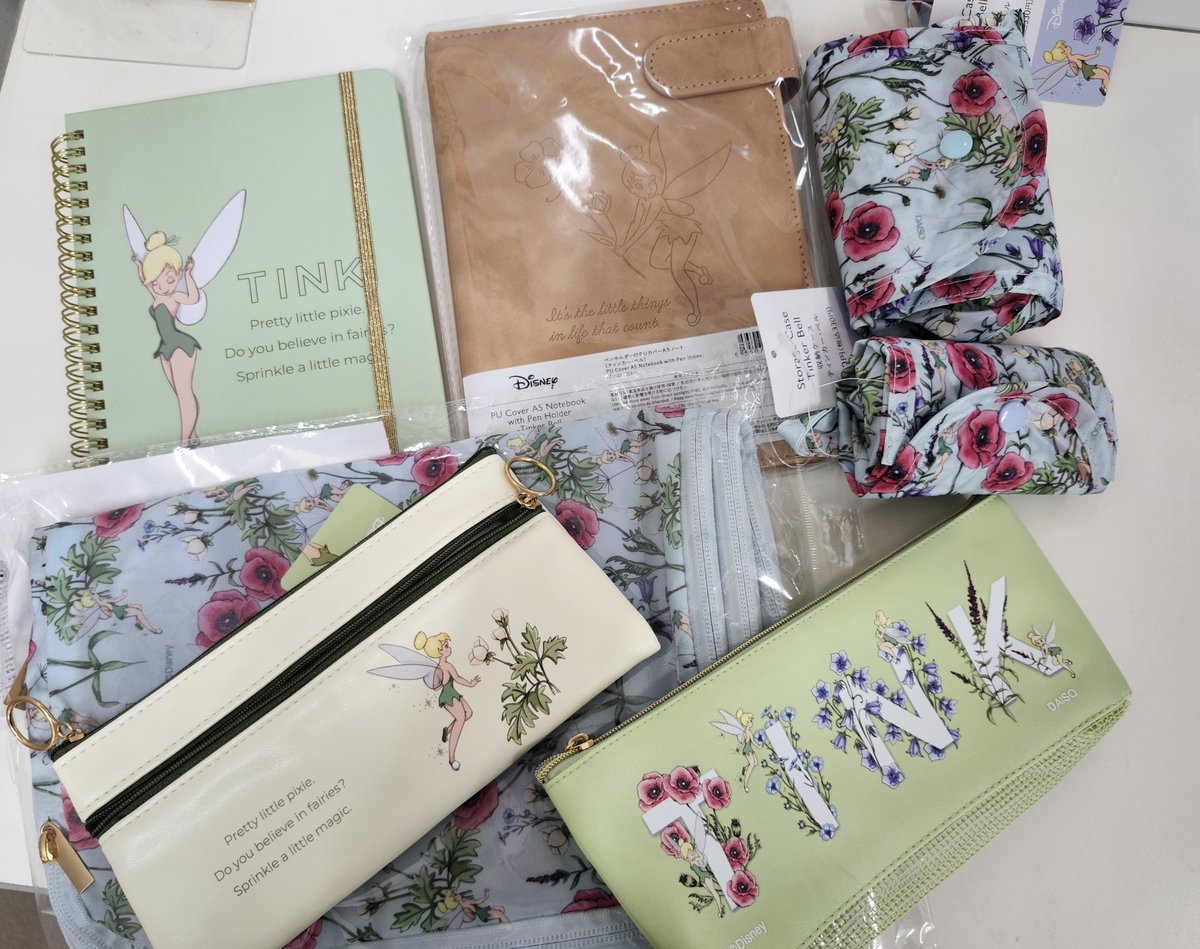 vvkenvv's tweet photo. THREEPPY行ったら、ティンクのグッズが復活してた！
前回買えなかった分、全部買ってきた＼(^-^)／
コンプリートしたくなるのやっぱりオタクw https://t.co/fQgszjDoDg