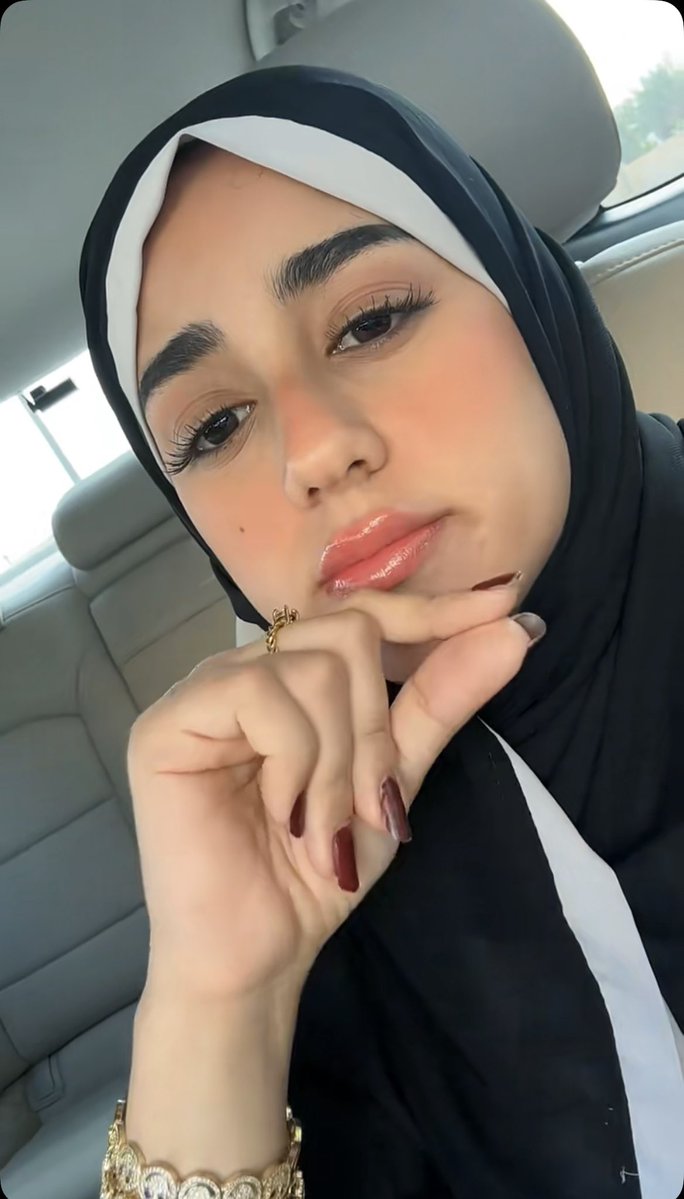 e7rqh's tweet photo. ياخنزير يبو شحمة جدد خضوعك للعظيمه مايا يامخصي😵‍💫🐽 https://t.co/f8UH47USmm