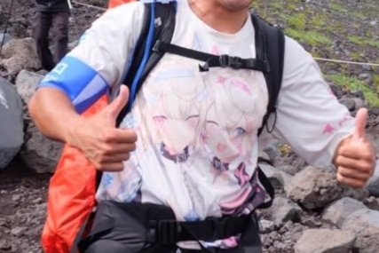 kusanonn165's tweet photo. 先日に富士山界隈の知り合いに頼まれて、富士山のガイドやってきた
この服装でも登山装備として問題ないよね!? https://t.co/tsEBEwVNgQ