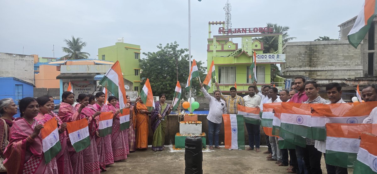 ULB_Banki's tweet photo. The 80th Independence Day was celebrated with great pride and patriotic spirit at Banki NAC in the gracious presence of the Hon’ble Chairperson, Vice-Chairperson, Executive Officer, Councillors, and other officials of Banki NAC. https://t.co/WMw53vfOT3