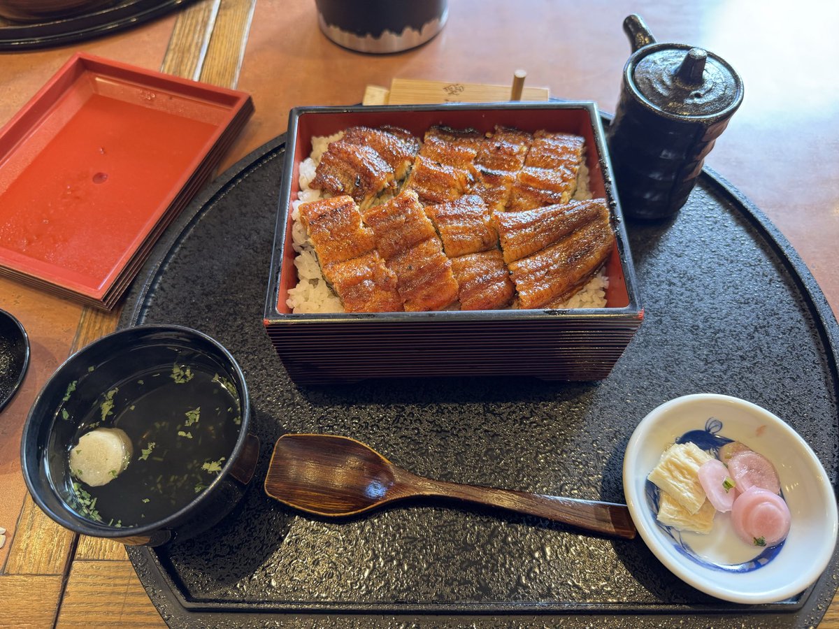 orage_abcd's tweet photo. うなっぎ！特 https://t.co/riRsTn08aC