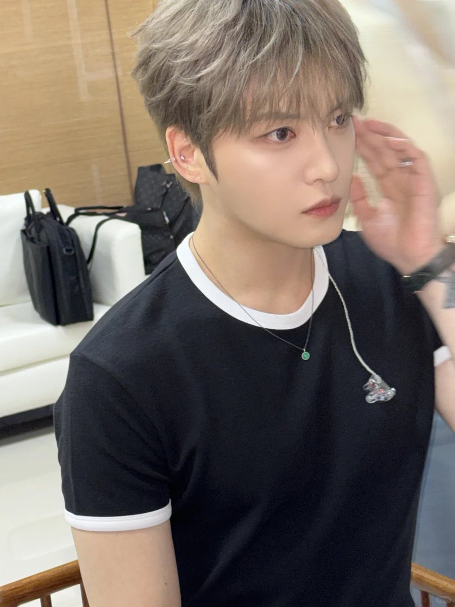 jaemorize126's tweet photo. [金在中 | 小红书 샤오홍슈]

选中了一个想生活看看的城市
https://t.co/WMRgkjiVZ9

#김재중 #JAEJOONG  #ジェジュン #金在中 https://t.co/PTayqkmlEo