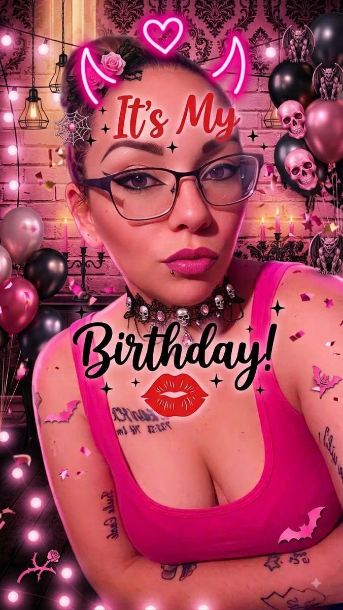 InkdNyx's tweet photo. Send me birthday spoils!!! https://t.co/4EAunEs6wy