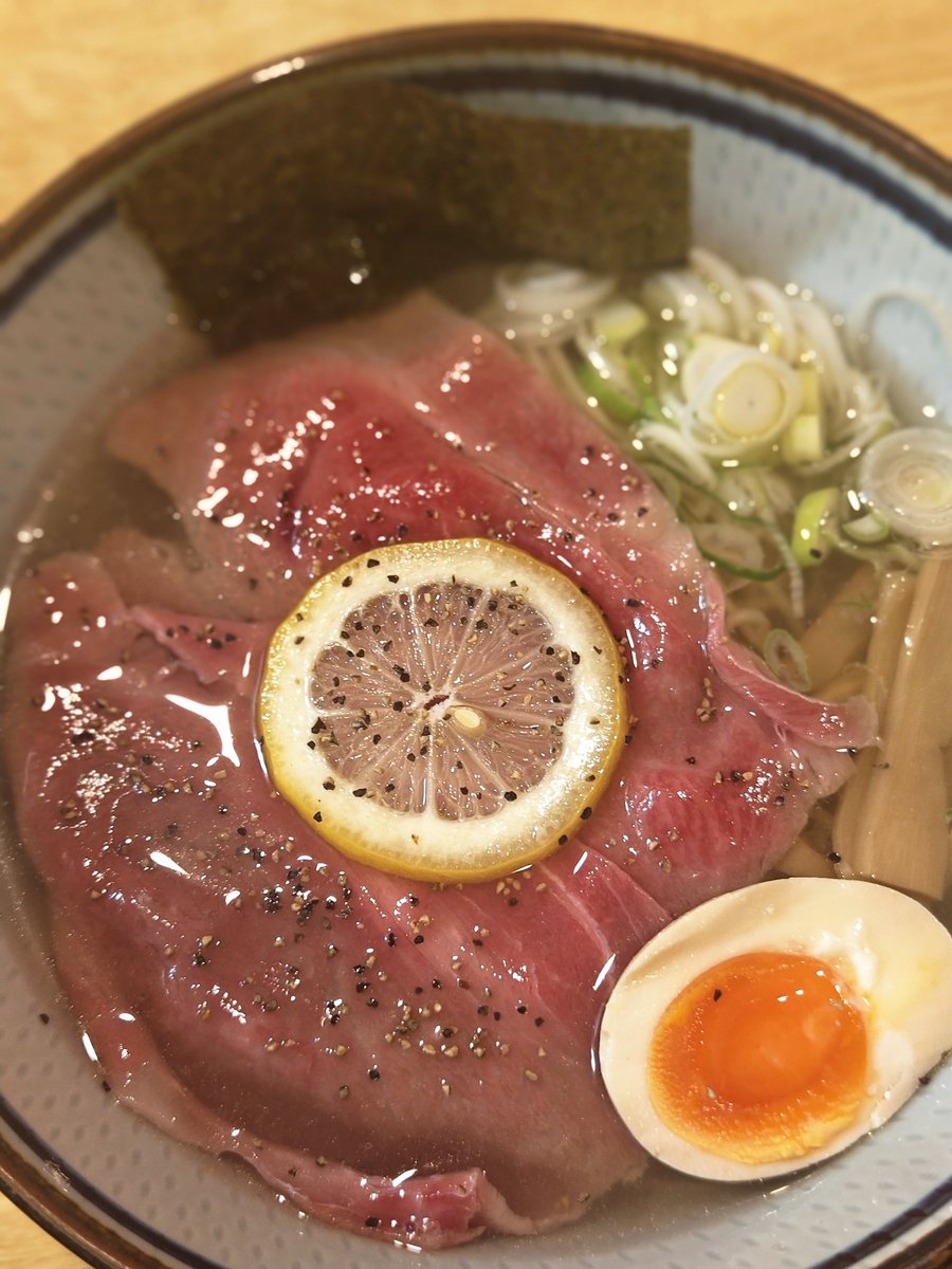 RuanTang90789's tweet photo. 是一个很长很美的夏日 https://t.co/cC87vvzt5W