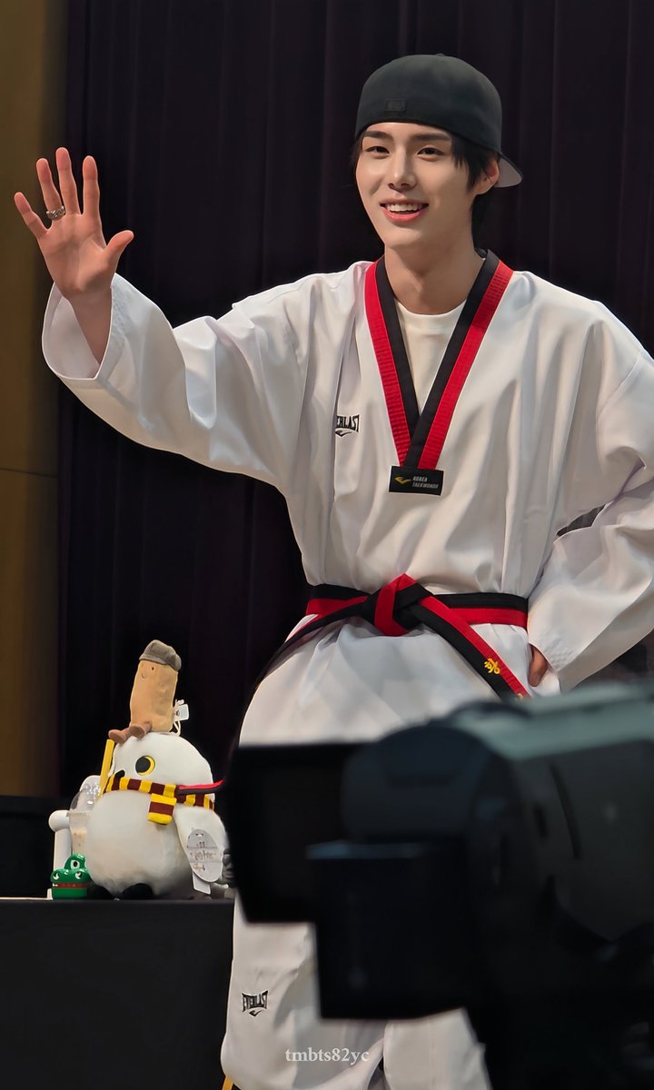 tmbts82yc's tweet photo. 260510 Seongbin! 🥋
@82MAJOR_231011 #82메이저 #82MAJOR #HWANGSEONGBIN #황성빈 #SEONGBIN #성빈 https://t.co/YBwqstzqAh